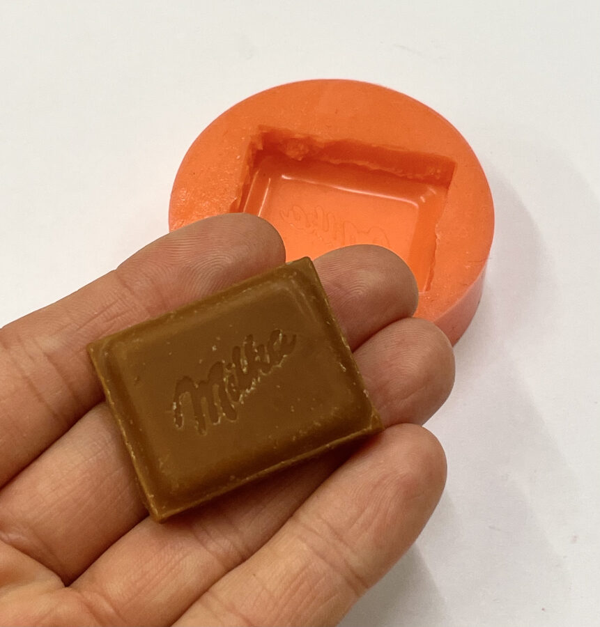 Silikona forma “Šokolādes gabaliņš” (maza)