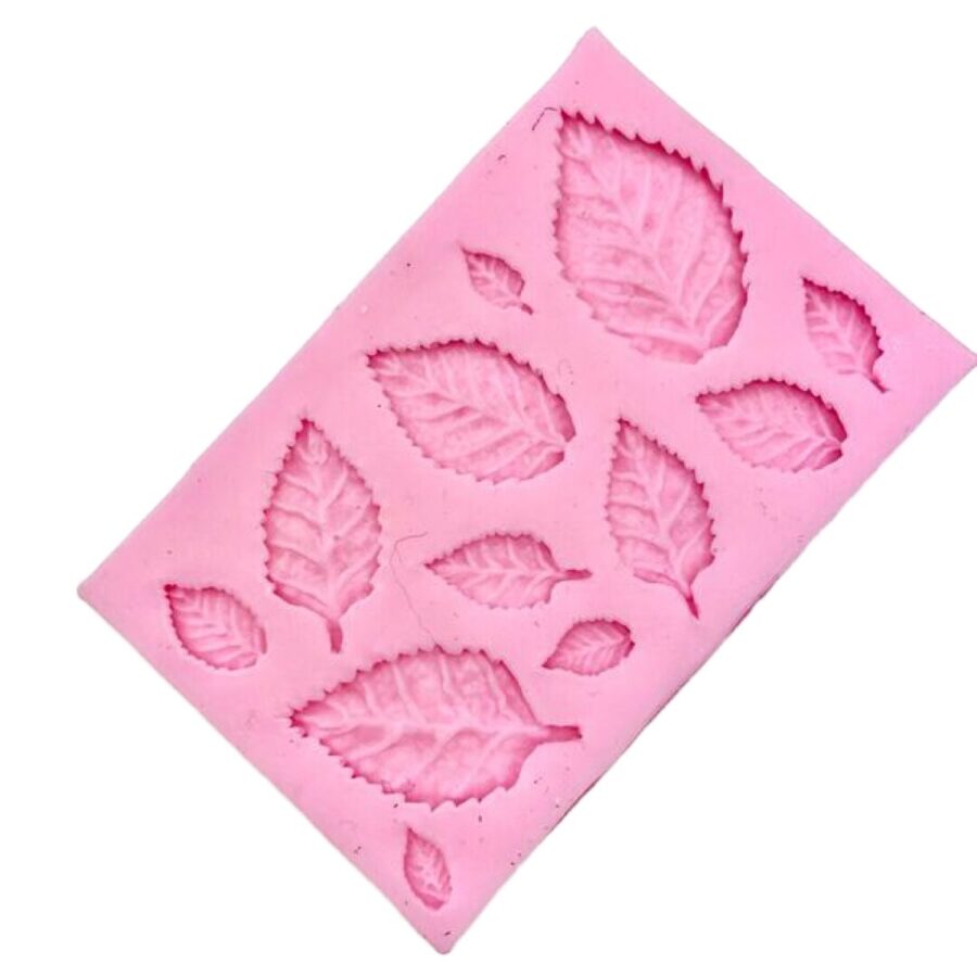 Silikona forma “Rožu lapas” (12 figūras)